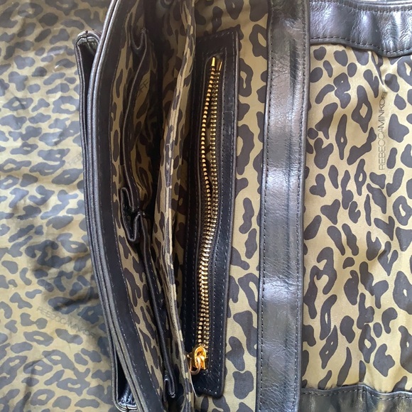 REBECCA MINKOFF luggage style shoulder bag - Picture 4 of 6